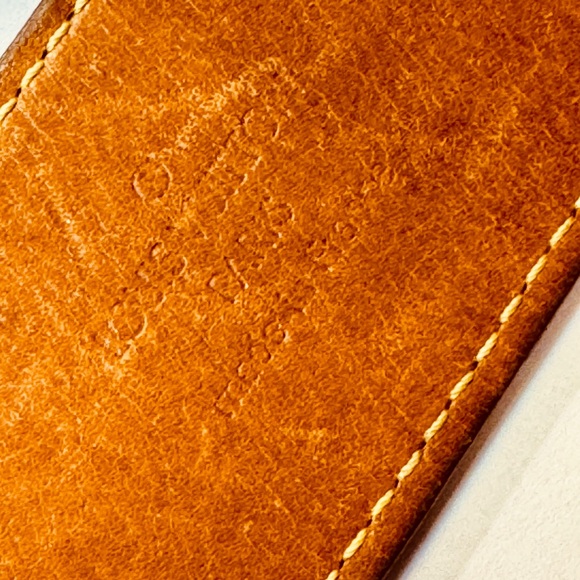 Louis Vuitton Tan Leather Key Holder - Picture 8 of 14